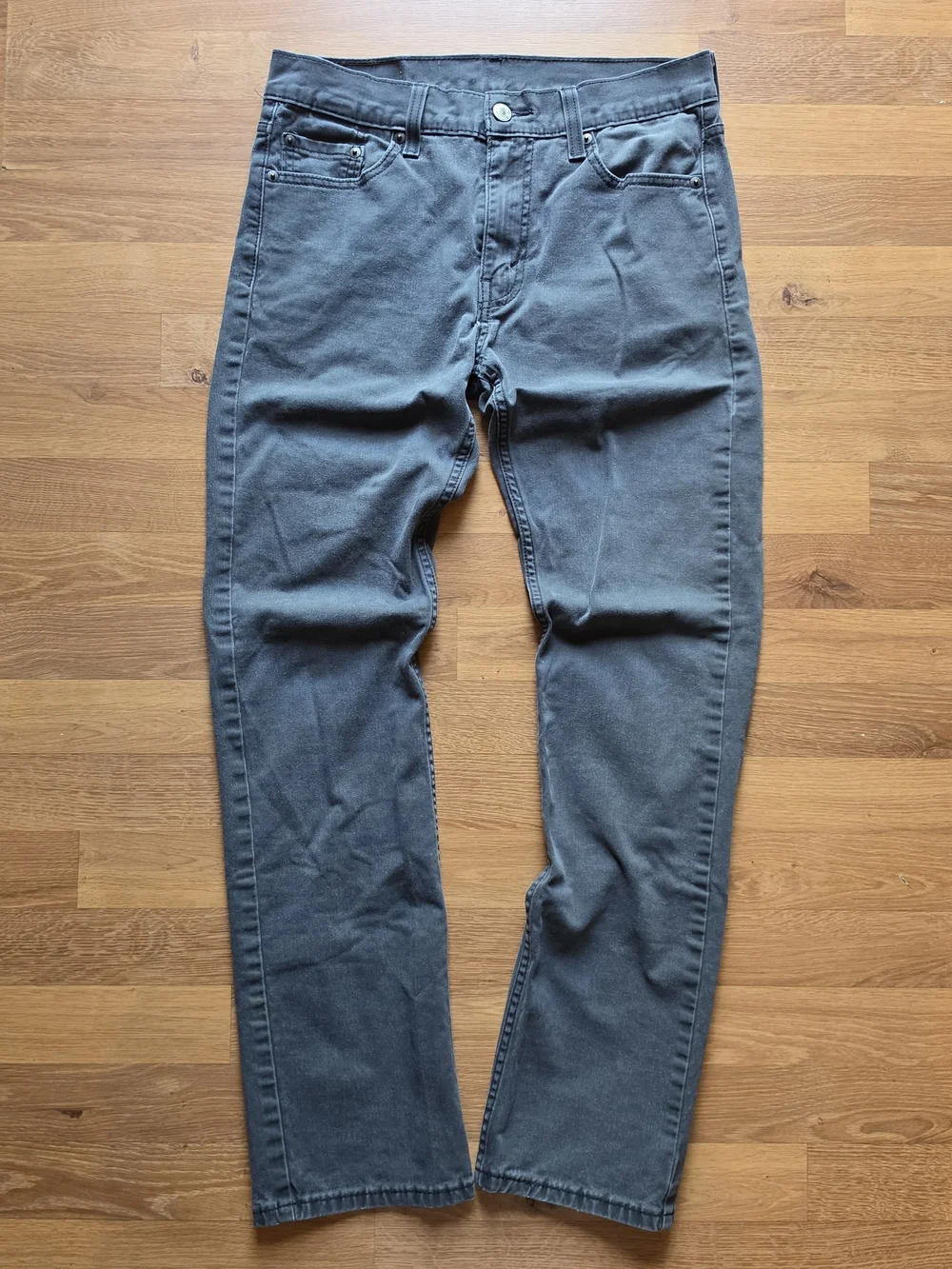 Levi's Men's Dark Grey Slim Straight Jeans
